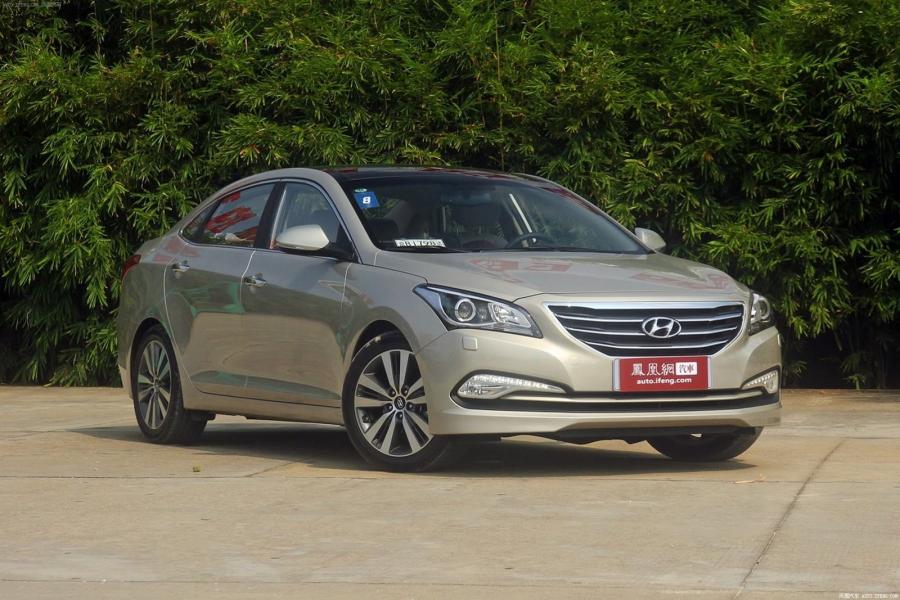  Hyundai Mistra 2014 года  (CN) (фото 1 из 44)